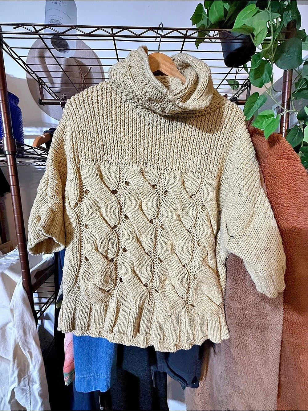 Levi’s Cable Knit wool Cowl Neck Sweater Size Medium